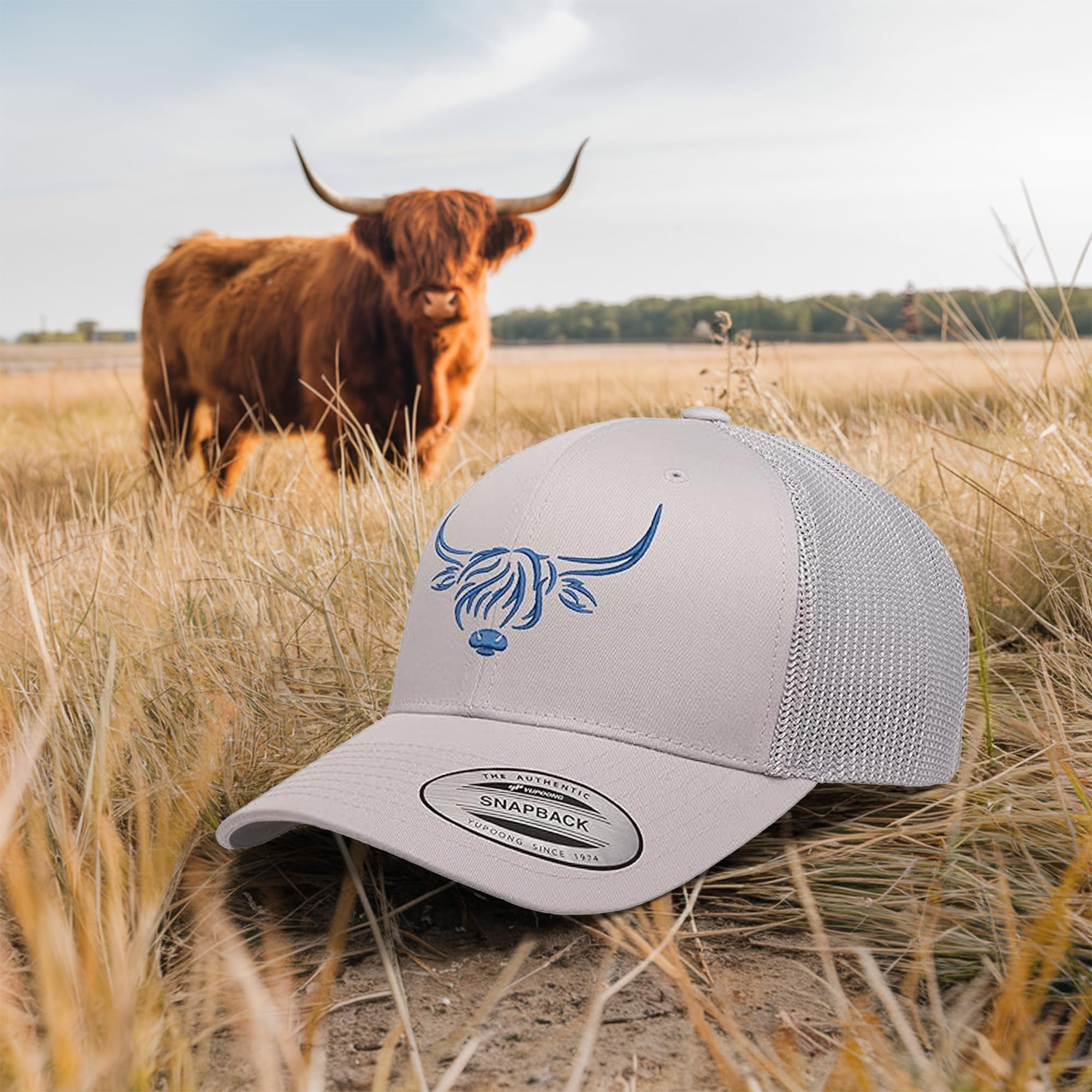 Country Baseball Hat for Men & Women, Embroidered Longhorn Cow Trucker Hat, Adjustable Mesh Snapback Cap
