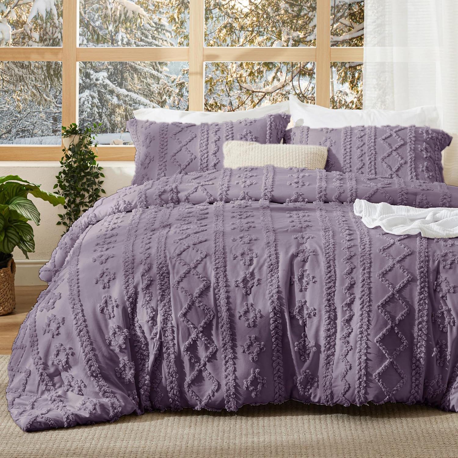 Bedsure Tufted Boho Comforter Set King Size - Beige Boho Bed Set, GentleSoft™ 3 Pieces Farmhouse Shabby Chic Embroidery Bedding, Gifts for Woman, Soft Jacquard King Comforter for All Seasons