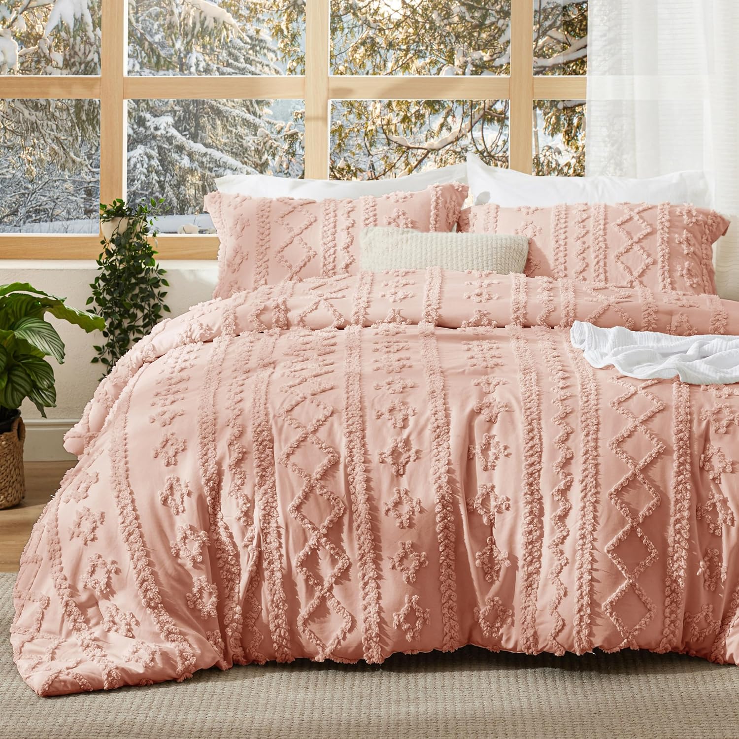Bedsure Tufted Boho Comforter Set King Size - Beige Boho Bed Set, GentleSoft™ 3 Pieces Farmhouse Shabby Chic Embroidery Bedding, Gifts for Woman, Soft Jacquard King Comforter for All Seasons