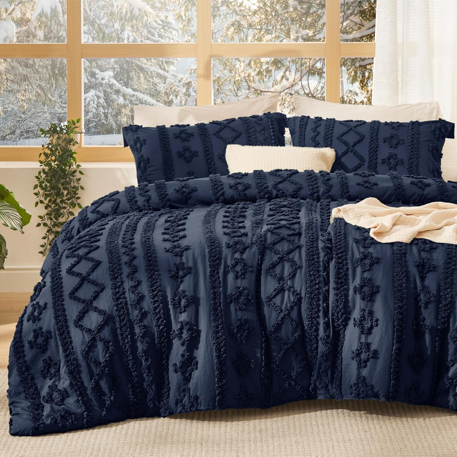 Bedsure Tufted Boho Comforter Set King Size - Beige Boho Bed Set, GentleSoft™ 3 Pieces Farmhouse Shabby Chic Embroidery Bedding, Gifts for Woman, Soft Jacquard King Comforter for All Seasons